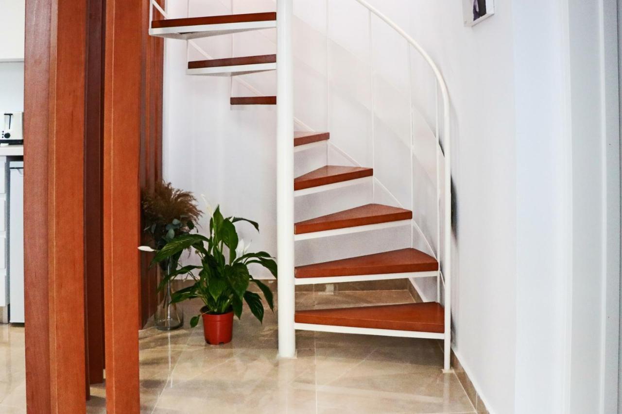 Phaedrus Living: Luxury Maisonette Lighthouse 60 パ フォス エクステリア 写真